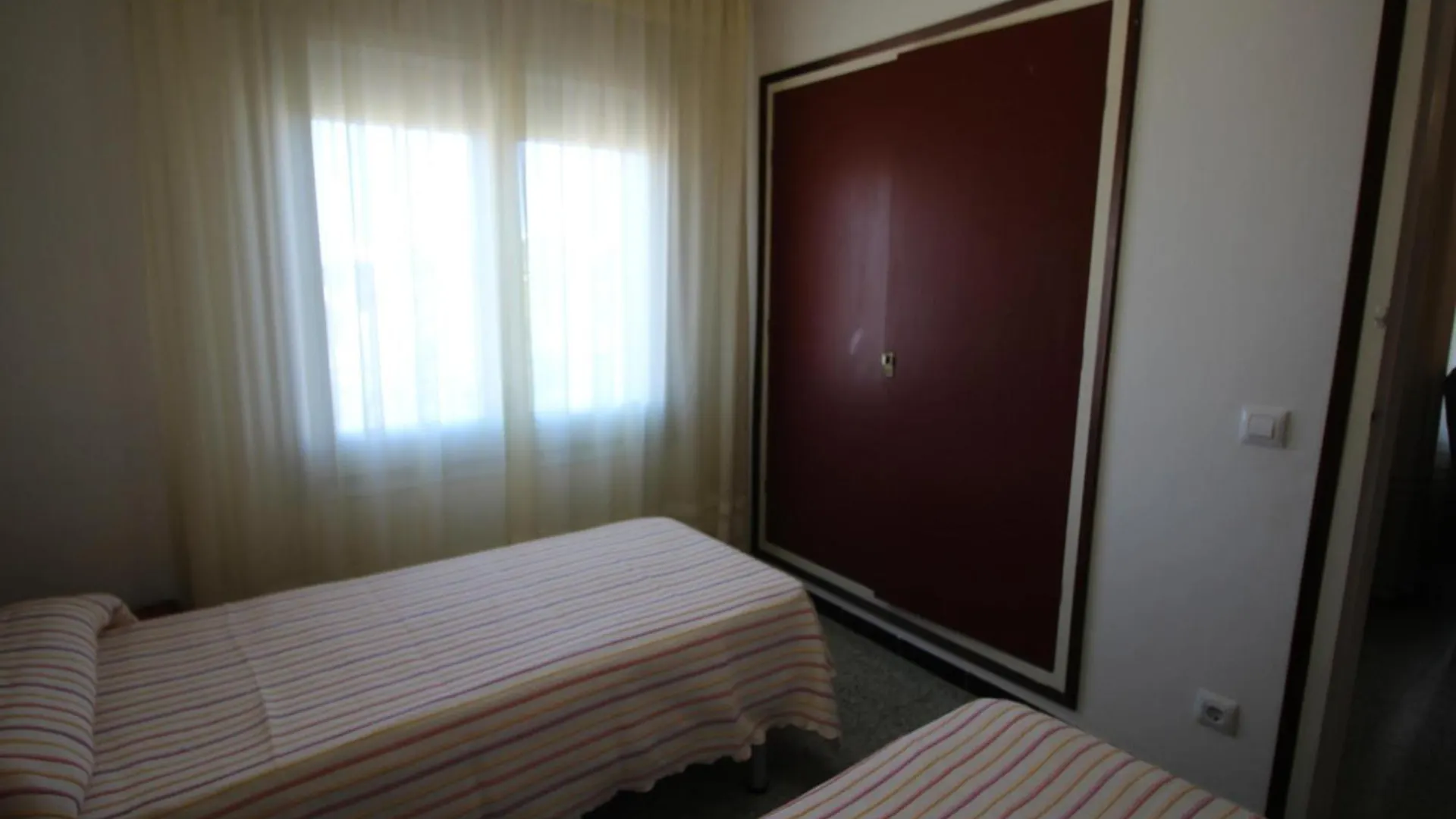 Apartamento Con Gran Terraza Y Vistas Panoramicas, A 300 M De La Playa. - Es-228-45 Llanca Spain