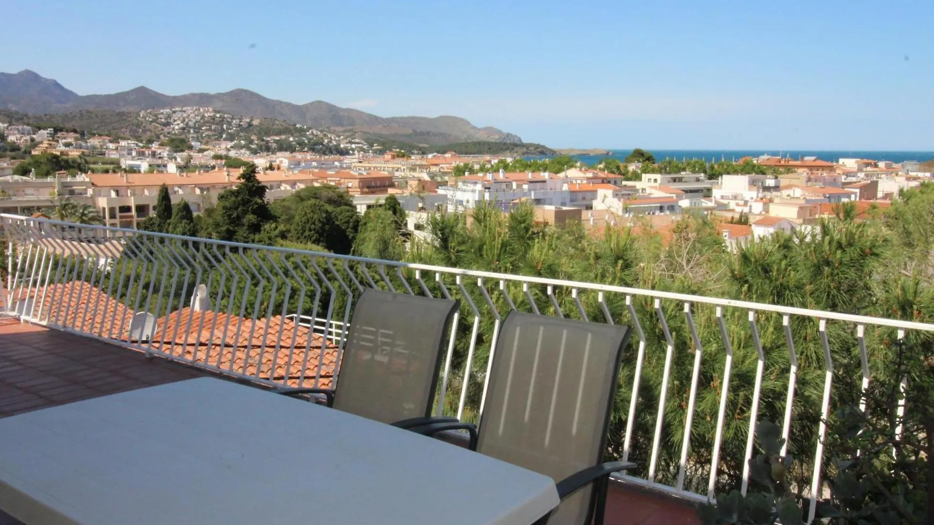 Apartment Apartamento Con Gran Terraza Y Vistas Panoramicas, A 300 M De La Playa. - Es-228-45 Llanca